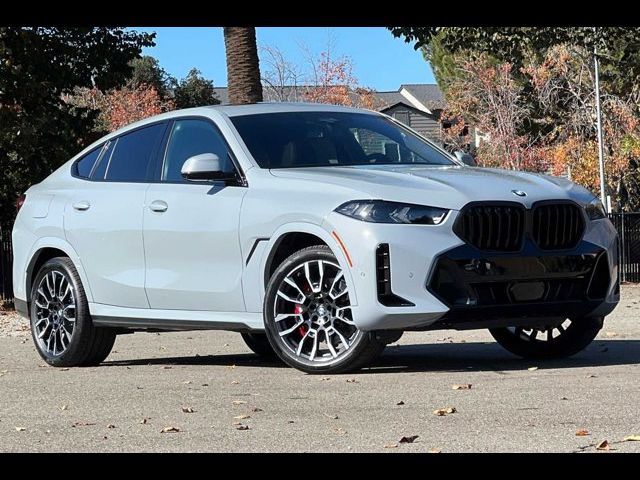 2025 BMW X6 xDrive40i