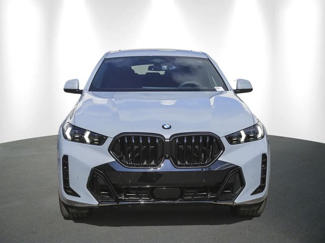 2025 BMW X6 xDrive40i