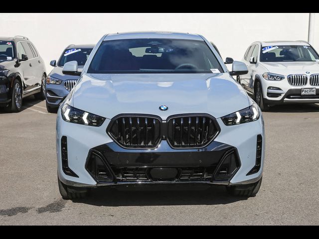 2025 BMW X6 xDrive40i