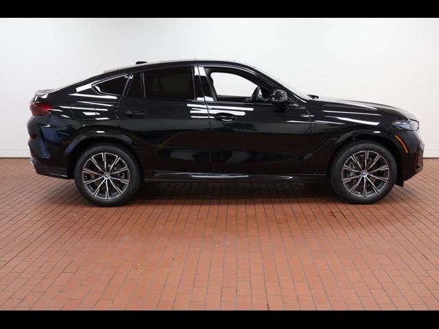 2025 BMW X6 xDrive40i