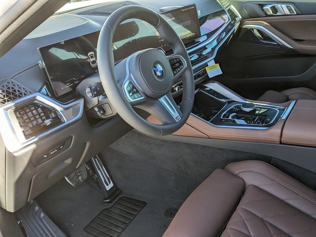 2025 BMW X6 xDrive40i