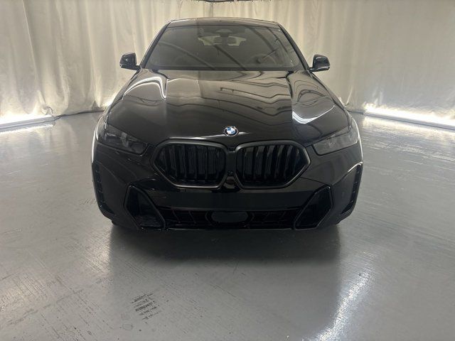 2025 BMW X6 xDrive40i