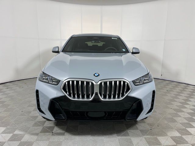 2025 BMW X6 xDrive40i