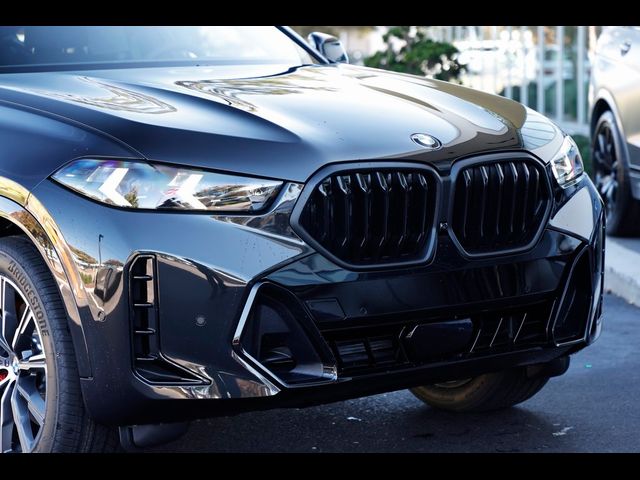 2025 BMW X6 xDrive40i