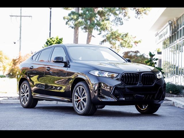 2025 BMW X6 xDrive40i