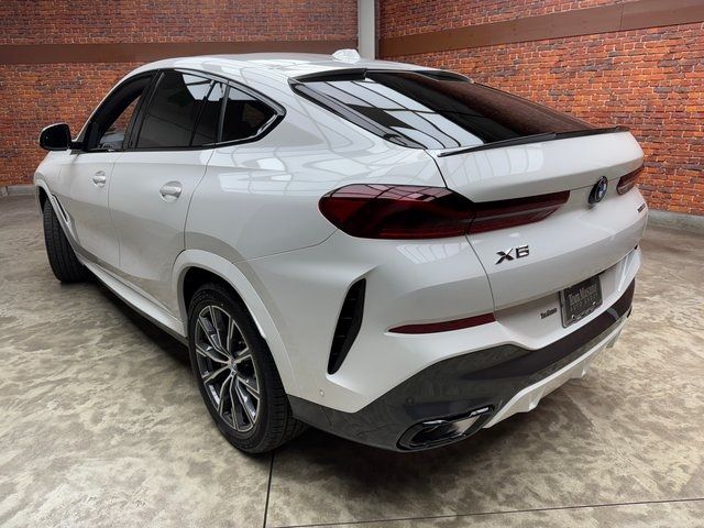 2025 BMW X6 xDrive40i