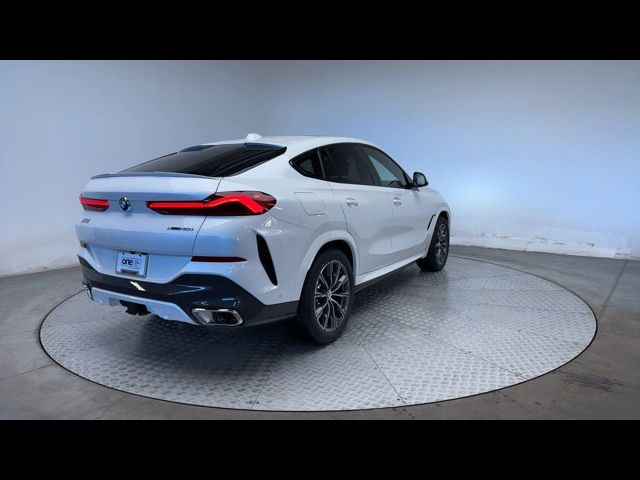 2025 BMW X6 xDrive40i