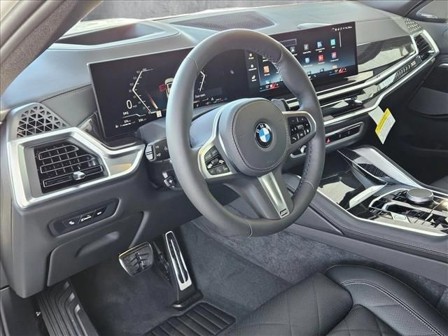 2025 BMW X6 xDrive40i