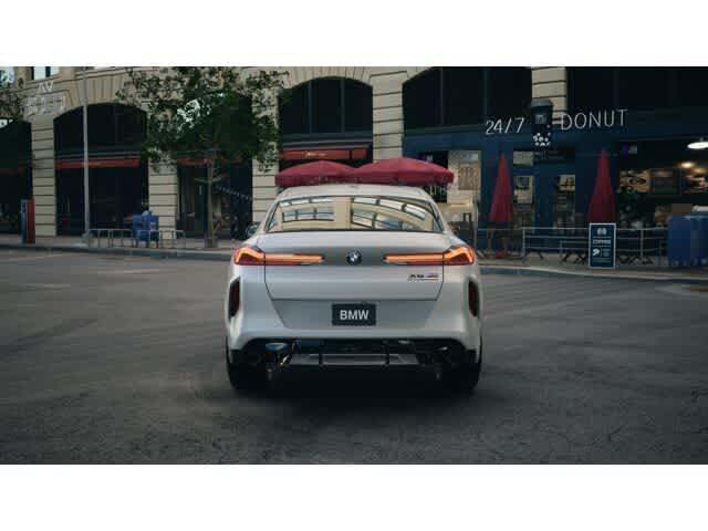 2025 BMW X6 M Base