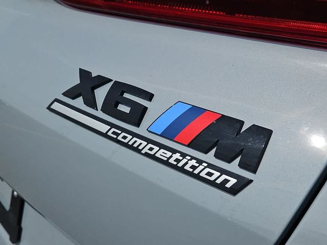 2025 BMW X6 M Base