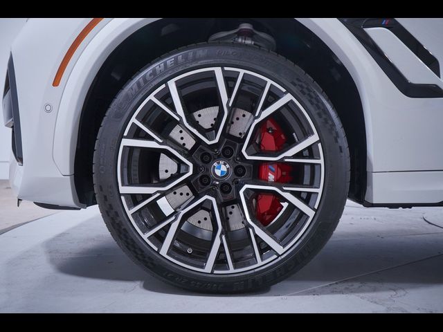 2025 BMW X6 M Base