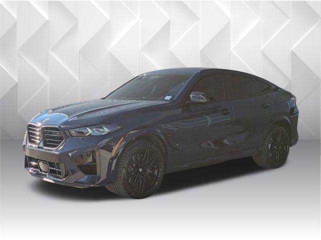 2025 BMW X6 M Base