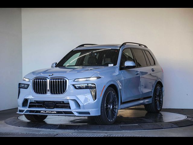 2025 BMW X7 Alpina XB7