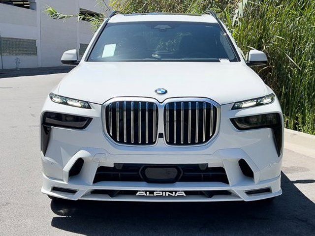 2025 BMW X7 Alpina XB7