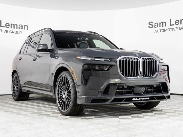 2025 BMW X7 Alpina XB7