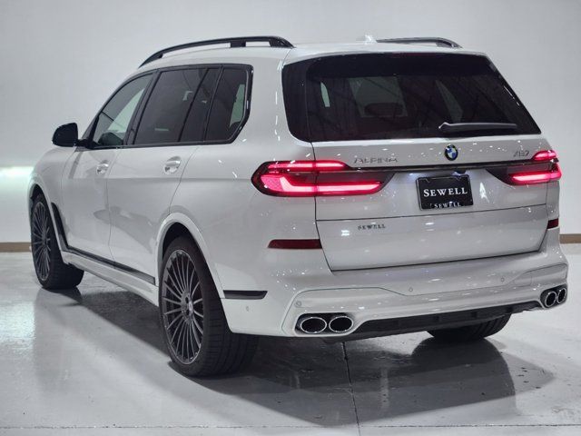 2025 BMW X7 Alpina XB7