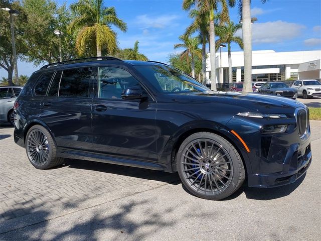 2025 BMW X7 Alpina XB7