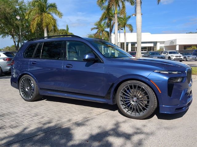 2025 BMW X7 Alpina XB7