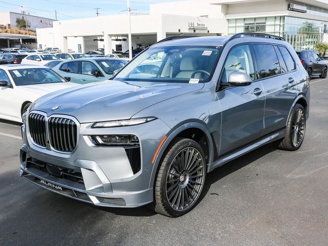 2025 BMW X7 Alpina XB7