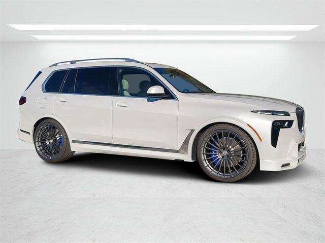 2025 BMW X7 Alpina XB7