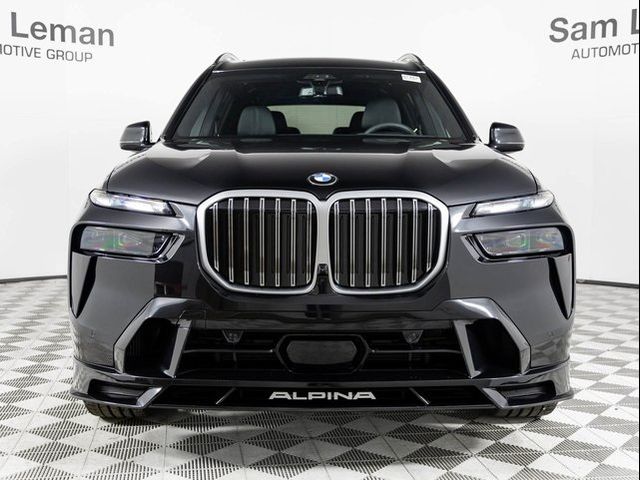 2025 BMW X7 Alpina XB7