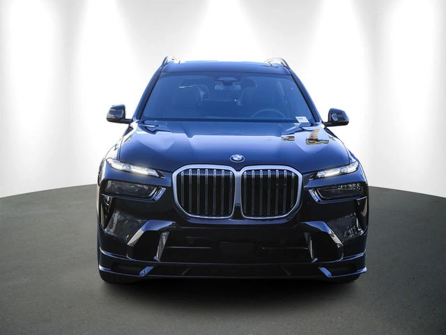 2025 BMW X7 Alpina XB7