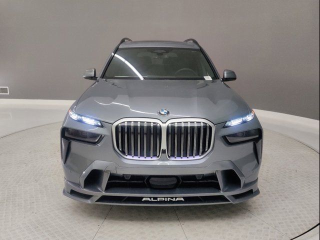 2025 BMW X7 Alpina XB7