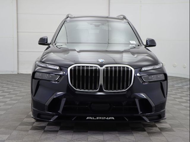 2025 BMW X7 Alpina XB7