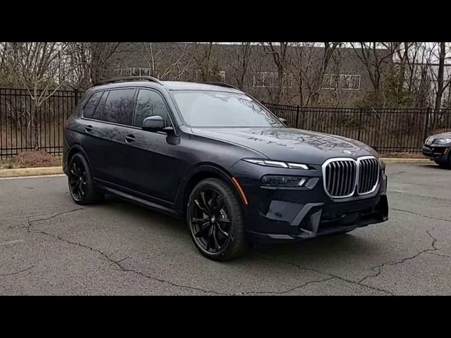 2025 BMW X7 xDrive40i