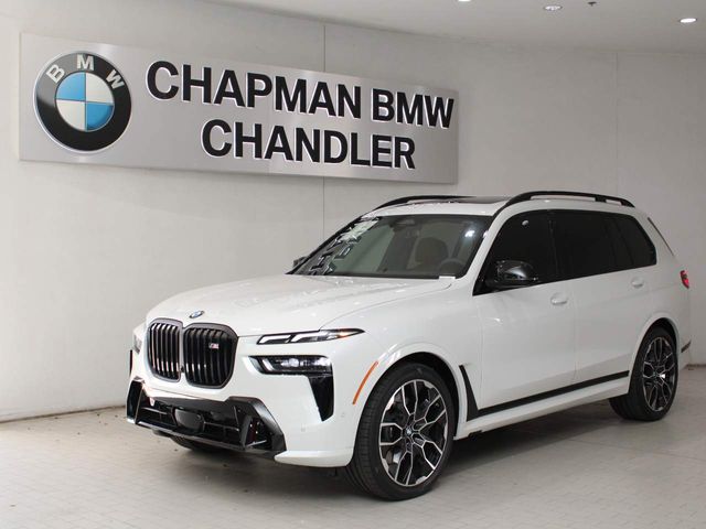 2025 BMW X7 M60i