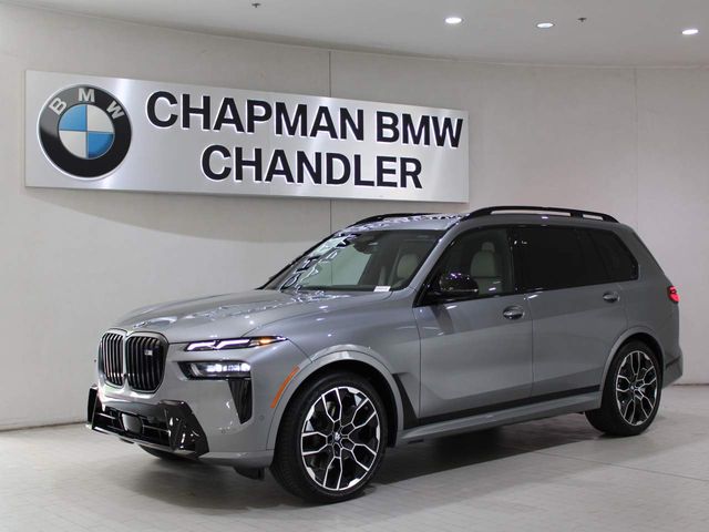 2025 BMW X7 M60i