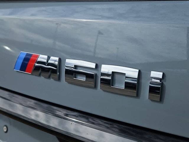 2025 BMW X7 M60i