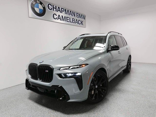 2025 BMW X7 M60i