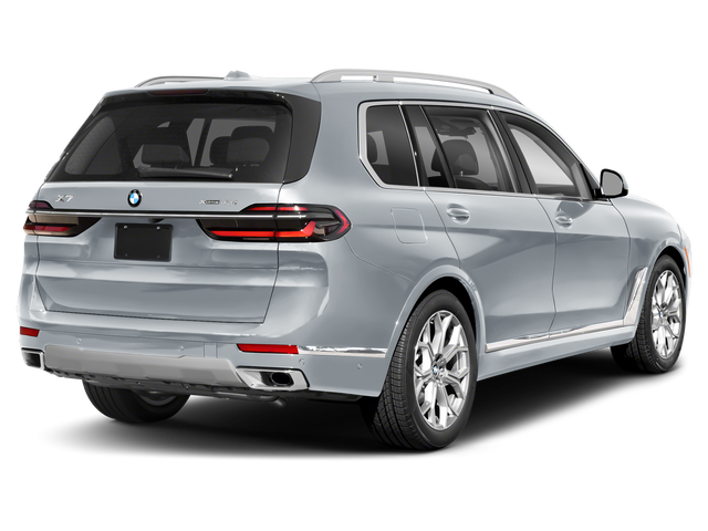 2025 BMW X7 M60i