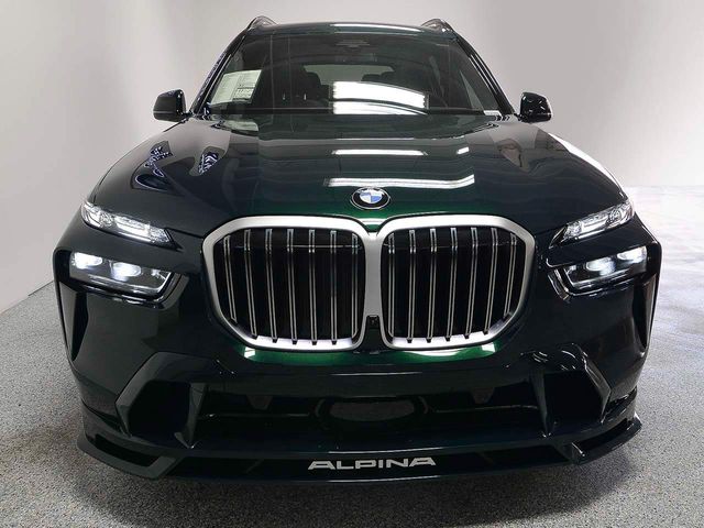 2025 BMW X7 Alpina XB7