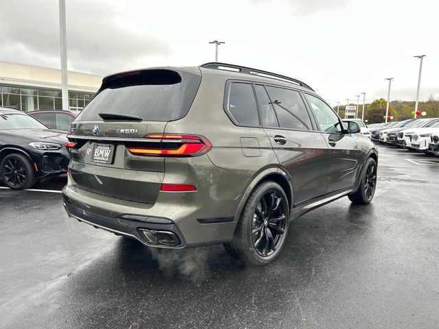 2025 BMW X7 M60i