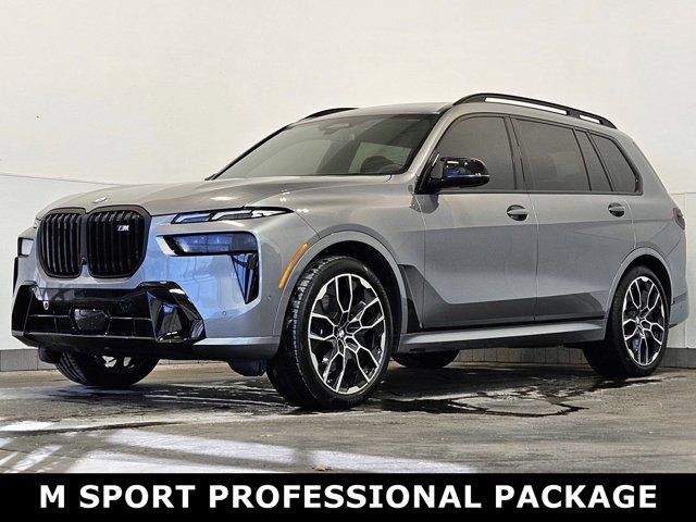 2025 BMW X7 M60i