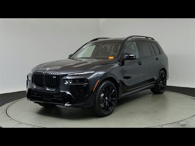 2025 BMW X7 M60i