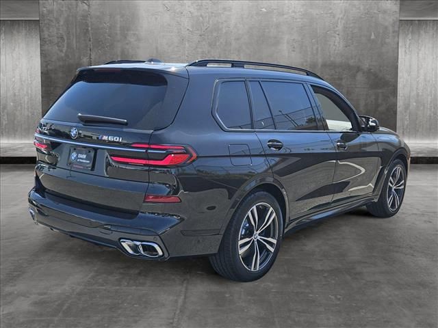 2025 BMW X7 M60i