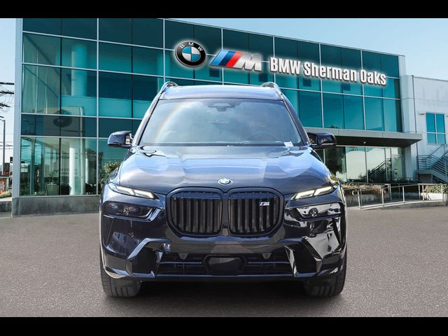 2025 BMW X7 M60i