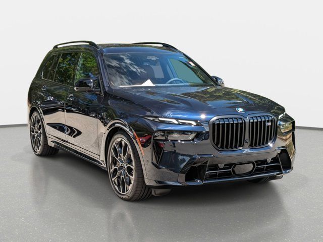 2025 BMW X7 M60i