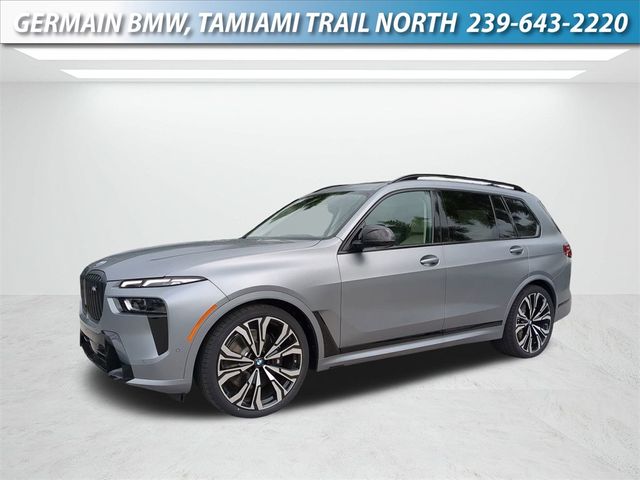 2025 BMW X7 M60i