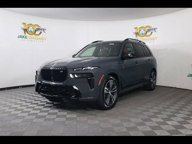 2025 BMW X7 M60i