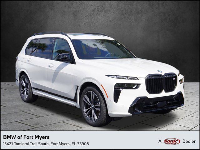 2025 BMW X7 M60i