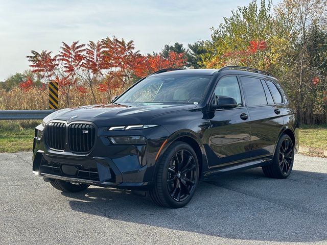 2025 BMW X7 M60i