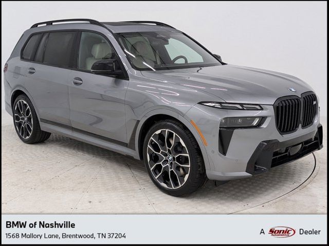 2025 BMW X7 M60i