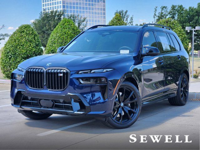 2025 BMW X7 M60i