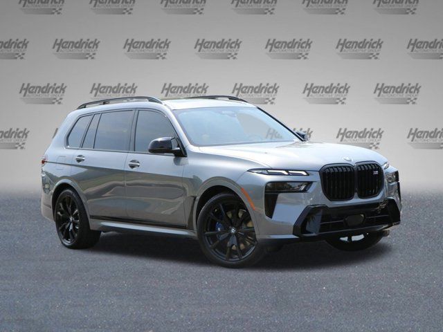 2025 BMW X7 M60i