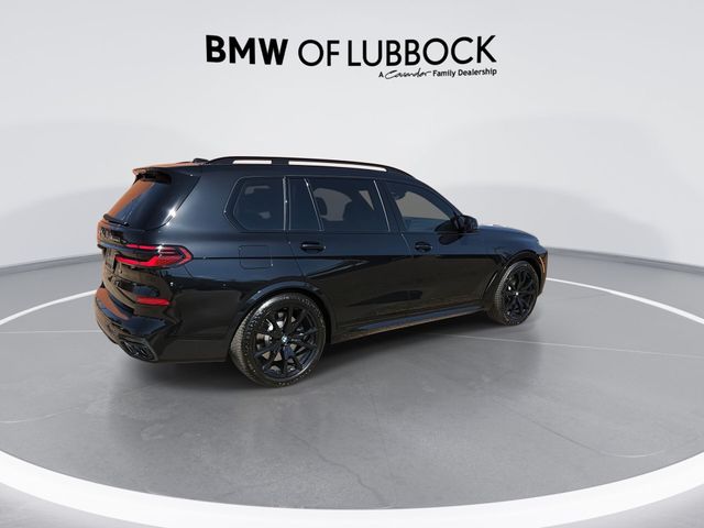 2025 BMW X7 M60i