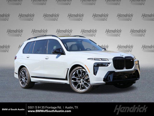 2025 BMW X7 M60i